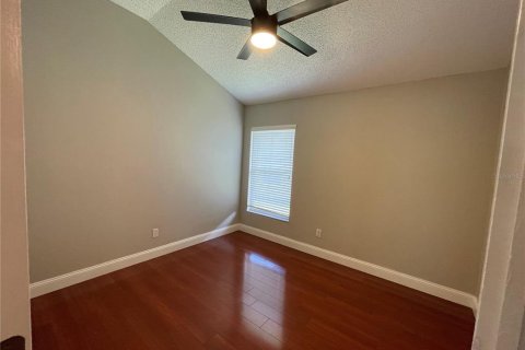 Casa en alquiler en Brandon, Florida, 3 dormitorios, 144.28 m2 № 1901350 - foto 15