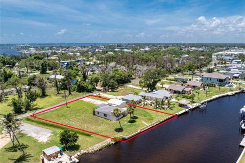 House in Englewood, Florida 2 bedrooms, 104.89 sq.m. № 1829997 - photo 14