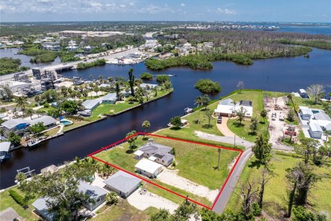 House in Englewood, Florida 2 bedrooms, 104.89 sq.m. № 1829997 - photo 11