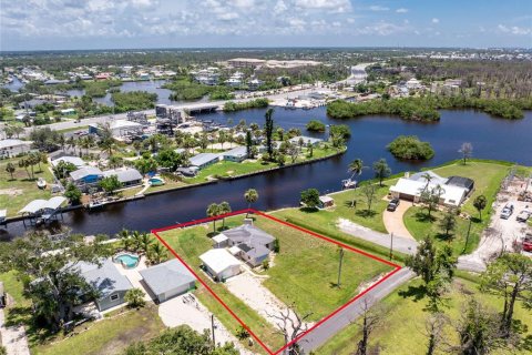 House in Englewood, Florida 2 bedrooms, 104.89 sq.m. № 1829997 - photo 10