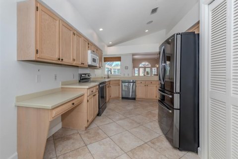 House in Venice, Florida 3 bedrooms, 183.85 sq.m. № 1259254 - photo 12