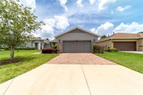 House in OCALA PRESERVE in Ocala, Florida 2 bedrooms, 154.78 sq.m. № 1775067 - photo 1