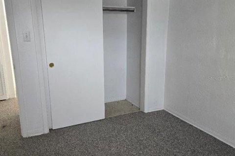 Apartamento en alquiler en Gulfport, Florida, 2 dormitorios, 74.32 m2 № 2092282 - foto 11