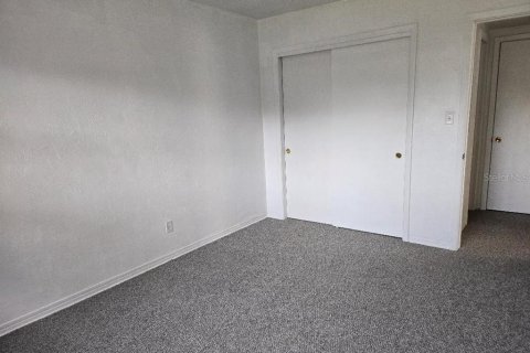 Apartamento en alquiler en Gulfport, Florida, 2 dormitorios, 74.32 m2 № 2092282 - foto 10