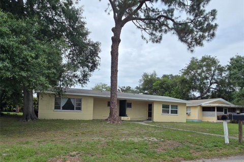 Apartamento en Gulfport, Florida 2 dormitorios, 74.32 m2 № 2092282