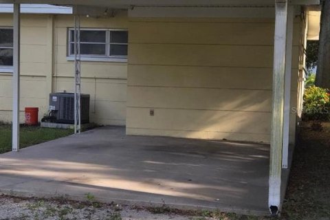 Apartamento en alquiler en Gulfport, Florida, 2 dormitorios, 74.32 m2 № 2092282 - foto 19