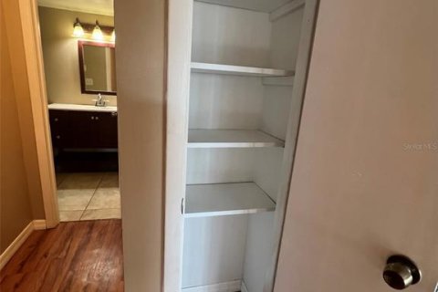 Condo in Altamonte Springs, Florida, 1 bedroom  № 2219099 - photo 6