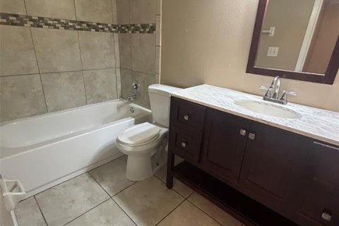Condo in Altamonte Springs, Florida, 1 bedroom  № 2219099 - photo 7