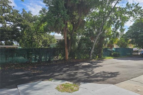 Appartement à louer à Clearwater, Floride: 2 chambres, 83.61 m2 № 2422653 - photo 11