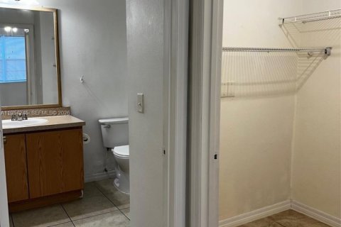 Снять в аренду кондоминиум в Орландо, Флорида 1 спальня, 59.74м2, № 2010118 - фото 7