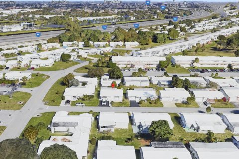 Villa ou maison à vendre à Pompano Beach, Floride: 2 chambres, 96.99 m2 № 2075633 - photo 23