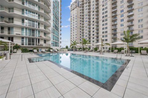 Condo in Tampa, Florida, 2 bedrooms  № 1886843 - photo 26