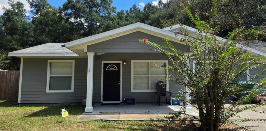 Casa en Newberry, Florida 5 dormitorios, 188.59 m2 № 1899179