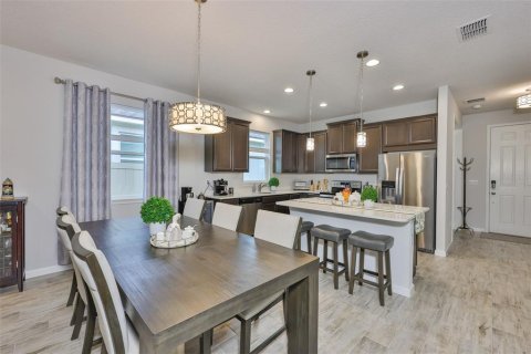 Casa en alquiler en Riverview, Florida, 3 dormitorios, 162.76 m2 № 1912992 - foto 11