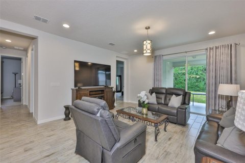 Casa en alquiler en Riverview, Florida, 3 dormitorios, 162.76 m2 № 1912992 - foto 10