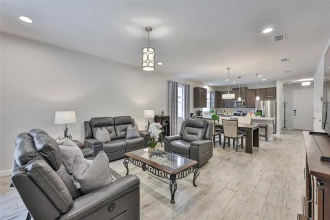 Casa en alquiler en Riverview, Florida, 3 dormitorios, 162.76 m2 № 1912992 - foto 7