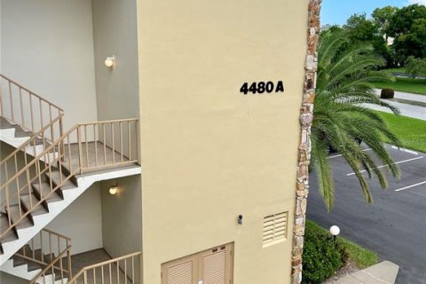 Condo in Bradenton, Florida, 1 bedroom  № 1320293 - photo 14