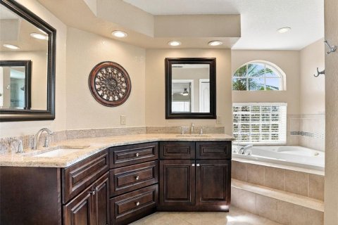 Villa ou maison à vendre à Spring Hill, Floride: 3 chambres, 178.09 m2 № 2431868 - photo 16