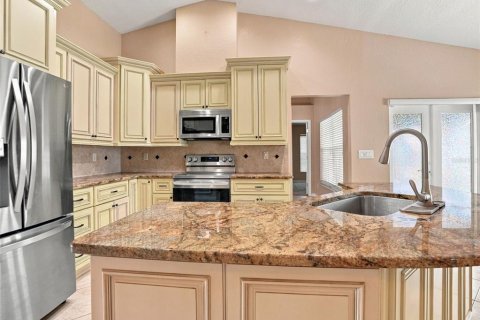 Villa ou maison à vendre à Spring Hill, Floride: 3 chambres, 178.09 m2 № 2431868 - photo 5