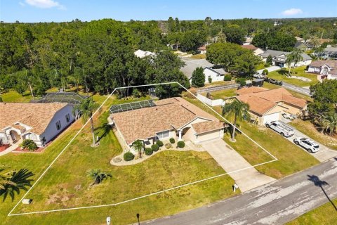 Villa ou maison à vendre à Spring Hill, Floride: 3 chambres, 178.09 m2 № 2431868 - photo 2