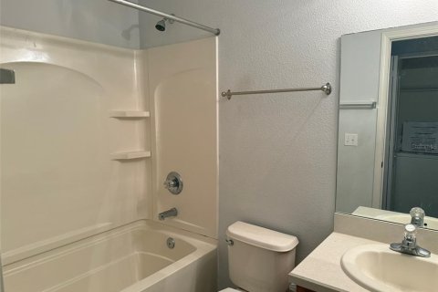 Adosado en alquiler en Riverview, Florida, 3 dormitorios, 152.36 m2 № 1919325 - foto 8