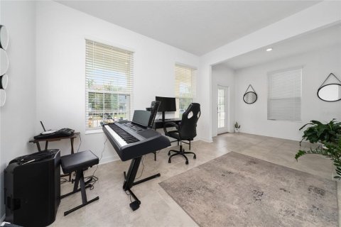 Villa ou maison à vendre à Orlando, Floride: 3 chambres, 204.66 m2 № 2356547 - photo 13