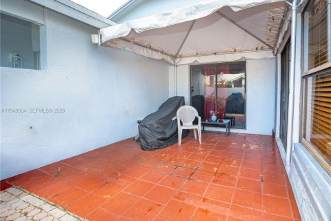 Купить кондоминиум в Майами, Флорида 2 спальни, 78.04м2, № 2005824 - фото 20