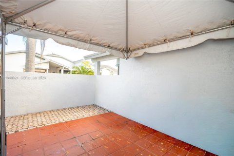 Купить кондоминиум в Майами, Флорида 2 спальни, 78.04м2, № 2005824 - фото 19