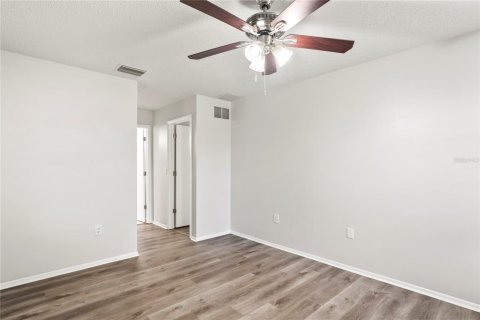 House in Bradenton, Florida 3 bedrooms, 134.99 sq.m. № 1845421 - photo 11