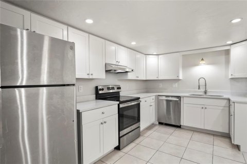 House in Bradenton, Florida 3 bedrooms, 134.99 sq.m. № 1845421 - photo 6