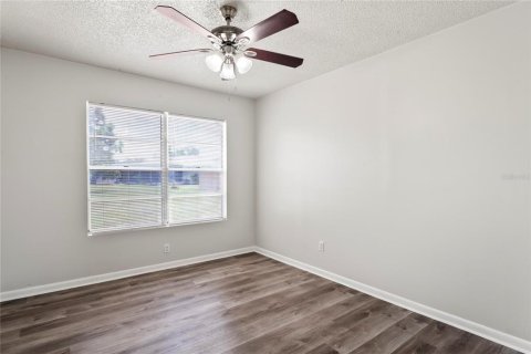 House in Bradenton, Florida 3 bedrooms, 134.99 sq.m. № 1845421 - photo 18