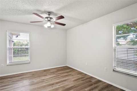 House in Bradenton, Florida 3 bedrooms, 134.99 sq.m. № 1845421 - photo 10