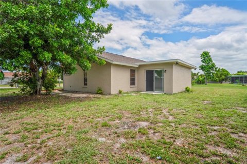 House in Bradenton, Florida 3 bedrooms, 134.99 sq.m. № 1845421 - photo 23