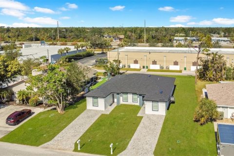 Apartment in Englewood, Florida 3 bedrooms, 106.93 sq.m. № 2391416 - photo 11