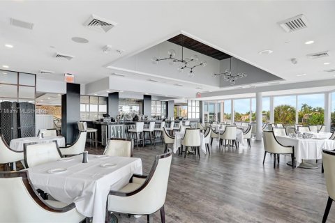 Copropriété à vendre à Aventura, Floride: 2 chambres, 144.93 m2 № 1969785 - photo 13