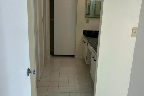 Casa en venta en Tamarac, Florida, 3 dormitorios, 198.72 m2 № 2186878 - foto 26