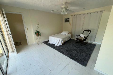 Casa en venta en Tamarac, Florida, 3 dormitorios, 198.72 m2 № 2186878 - foto 14