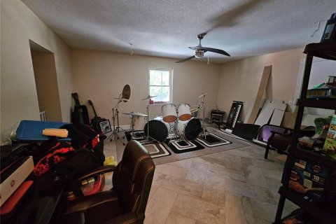 House in Pierson, Florida 5 bedrooms, 501.67 sq.m. № 2204962 - photo 14