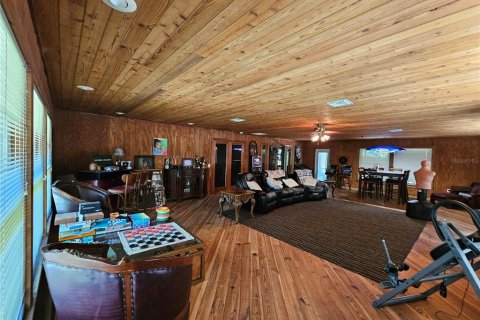 House in Pierson, Florida 5 bedrooms, 501.67 sq.m. № 2204962 - photo 24