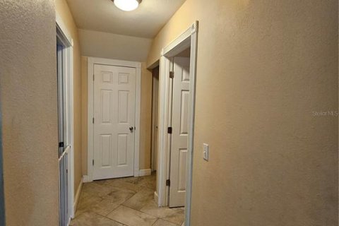 House in Pierson, Florida 5 bedrooms, 501.67 sq.m. № 2204962 - photo 9