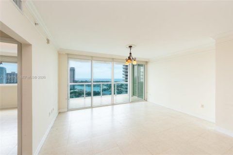 Condominio en alquiler en Aventura, Florida, 2 dormitorios, 132.39 m2 № 2057379 - foto 2