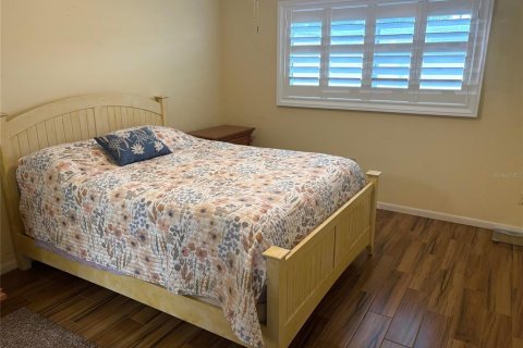 Casa en alquiler en Sun City Center, Florida, 2 dormitorios, 85.47 m2 № 1912778 - foto 21
