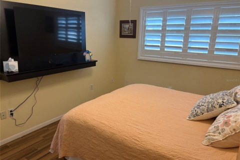 Casa en alquiler en Sun City Center, Florida, 2 dormitorios, 85.47 m2 № 1912778 - foto 15