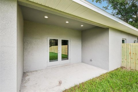 Apartamento en alquiler en Tampa, Florida, 3 dormitorios, 111.95 m2 № 1899734 - foto 7