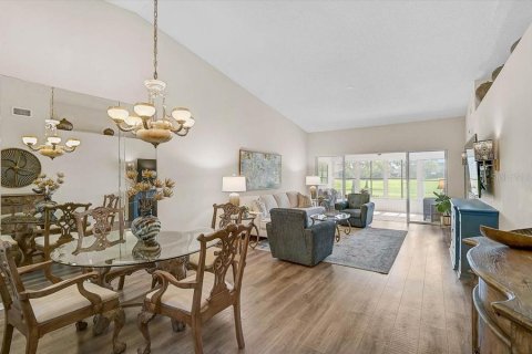 Villa ou maison à vendre à Bradenton, Floride: 2 chambres, 136.75 m2 № 2404760 - photo 11