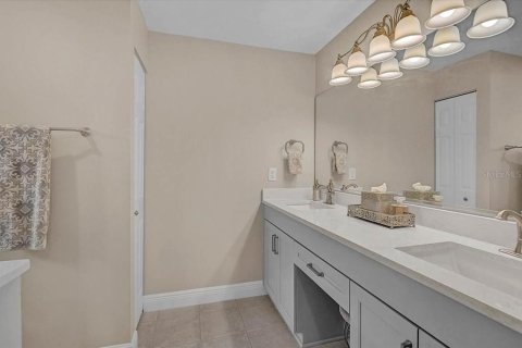 Villa ou maison à vendre à Bradenton, Floride: 2 chambres, 136.75 m2 № 2404760 - photo 20