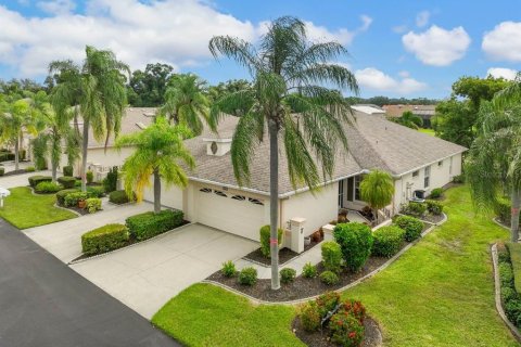 Villa ou maison à Bradenton, Floride 2 chambres, 136.75 m2 № 2404760