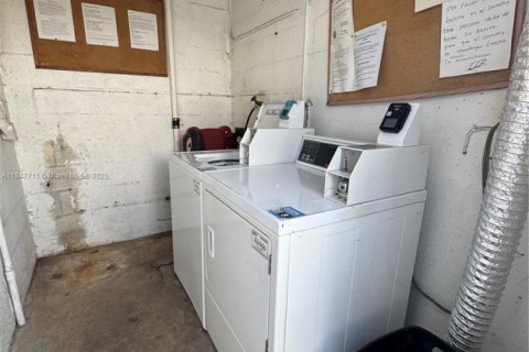 Купить кондоминиум в Майами, Флорида 1 спальня, 51.19м2, № 1961047 - фото 18