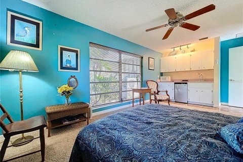 House in Dunedin, Florida 5 bedrooms, 243.78 sq.m. № 1810873 - photo 26