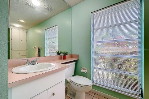 House in Dunedin, Florida 5 bedrooms, 243.78 sq.m. № 1810873 - photo 28